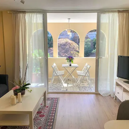 Apartment Homely Obispo Con Parking *